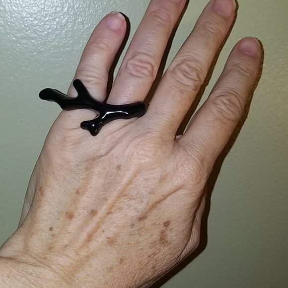 Double finger ring